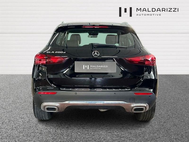 Mercedes-Benz GLA GLA-H247 2023 200 d Progressive Advanced Plus auto