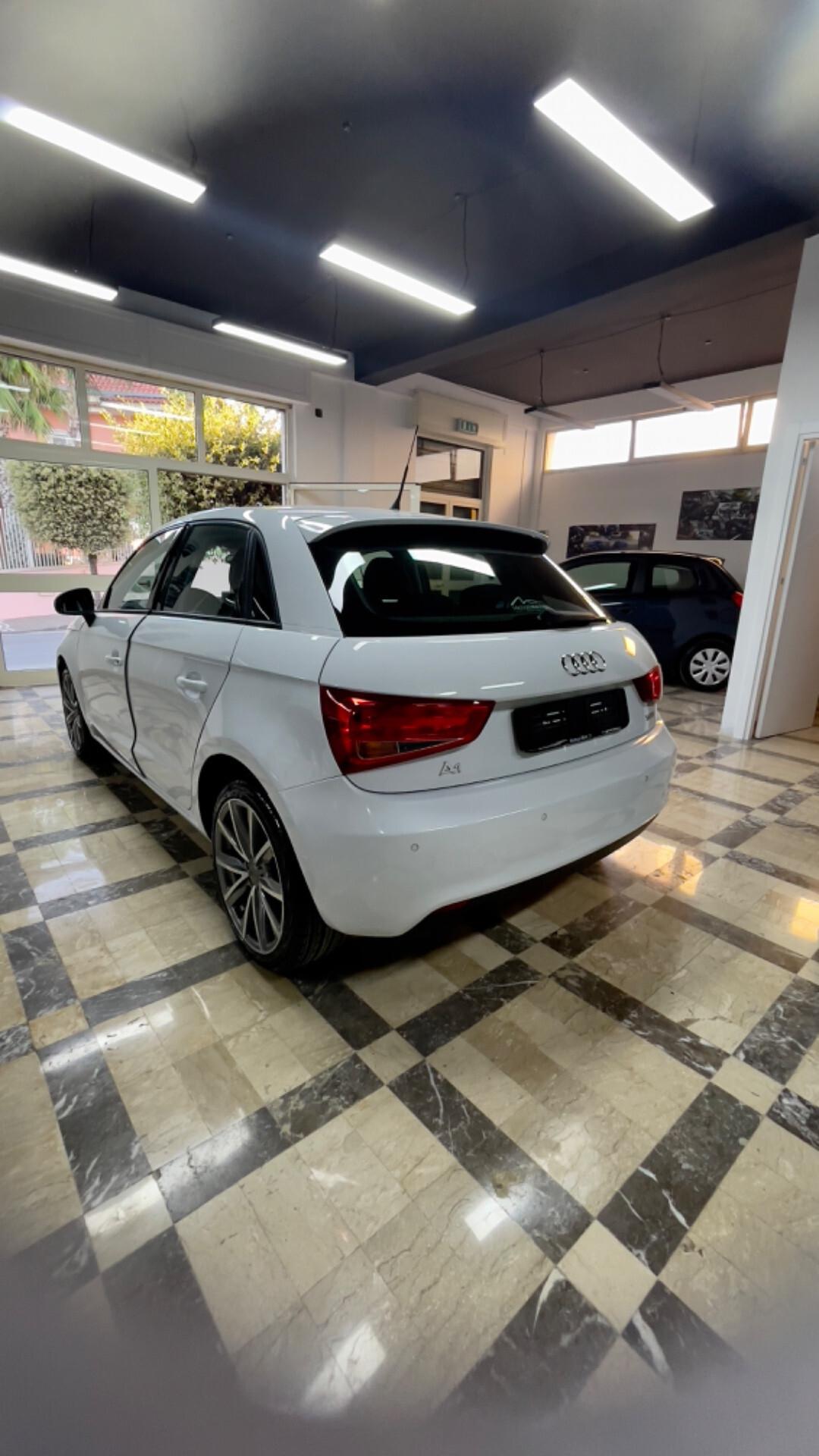 Audi A1 sportback 1.2 TFSI Ambition