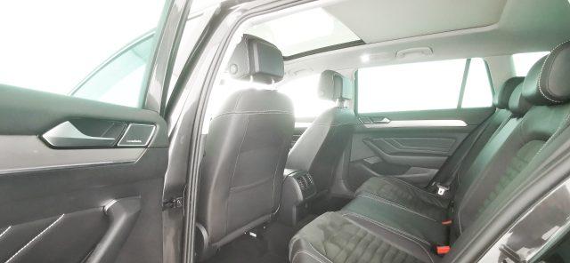 VOLKSWAGEN Passat Variant 2.0 TDI SCR EVO DSG Executive
