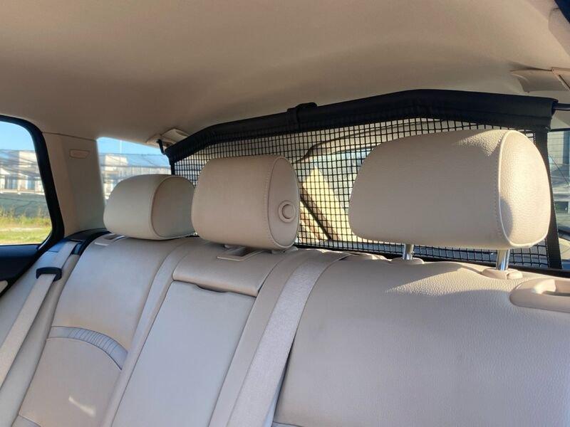 BMW Serie 5 520d xDrive Luxury Touring automatica 190 CV