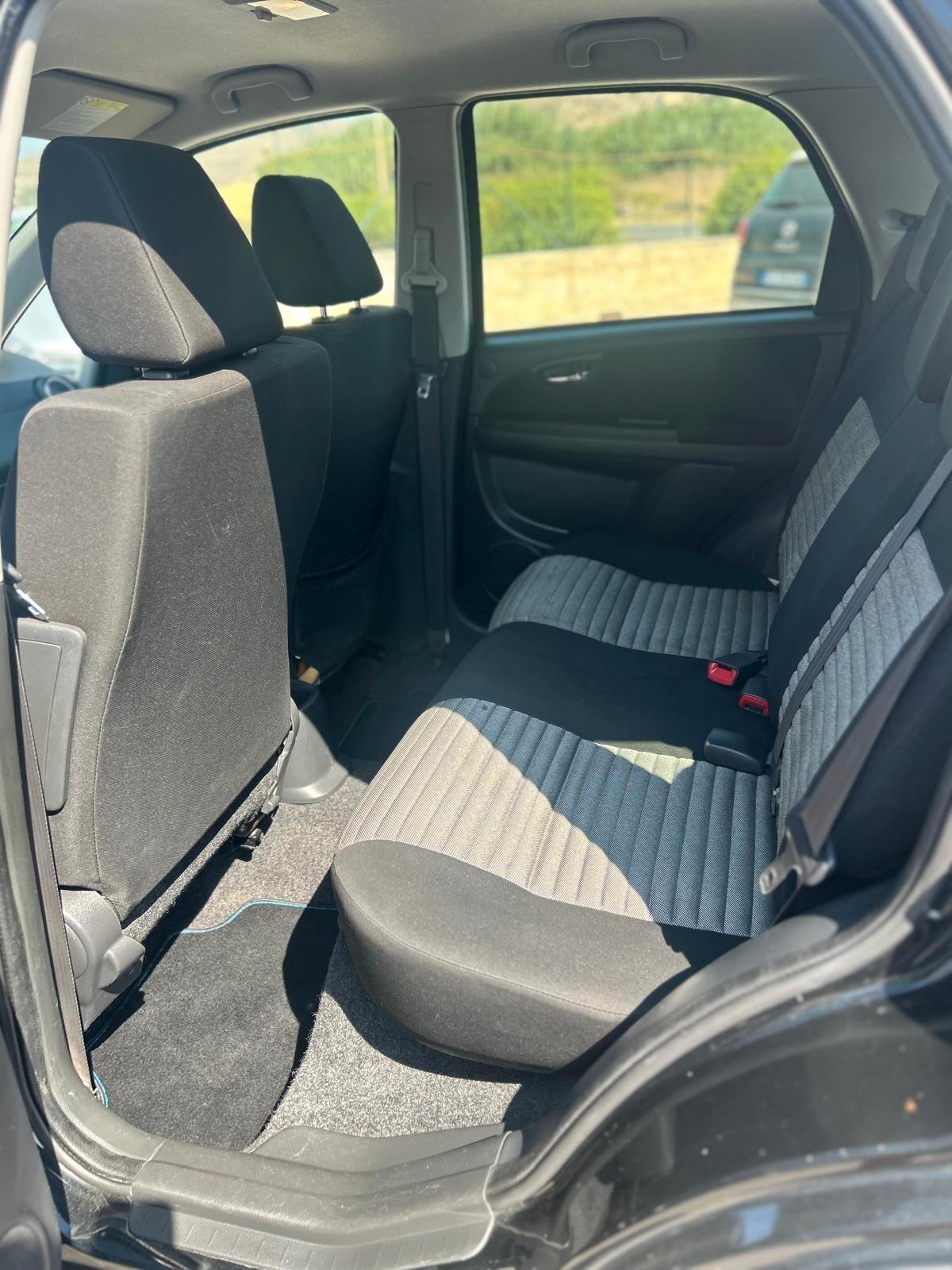 Fiat Sedici 2.0 MJT 16V DPF 4x4 Experience