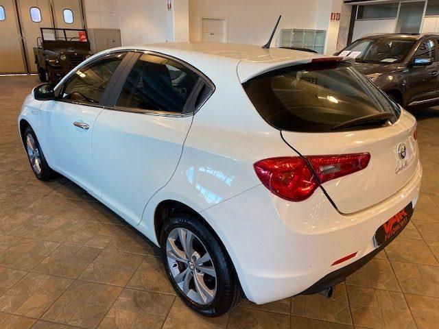 ALFA ROMEO Giulietta 1.4 Turbo 120 CV GPL "NEOPATENTATI"