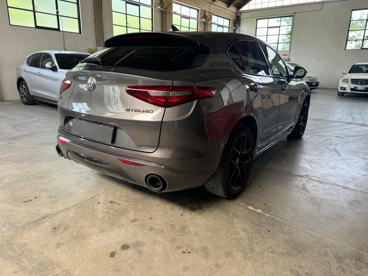 Alfa Stelvio 2.2 Diesel 210 CV Q4 Veloce Iva Esposta