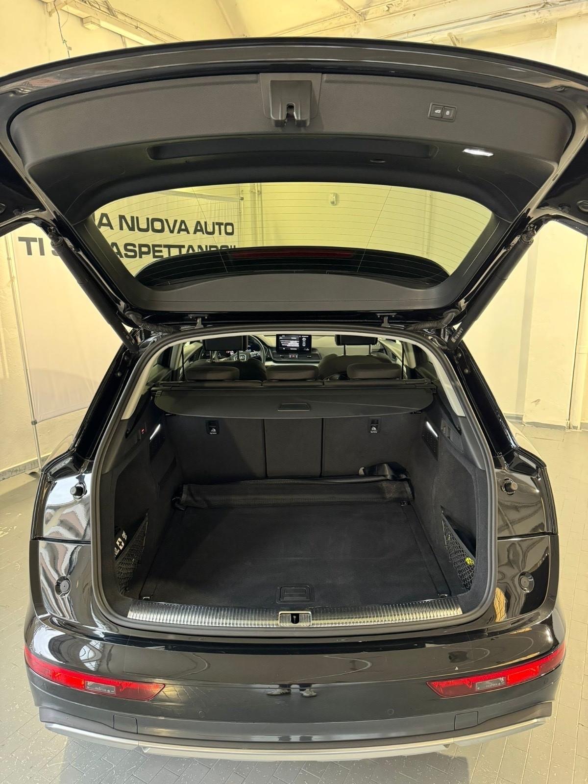 Audi Q5 40 TDI 204 CV quattro S tronic Business Advanced