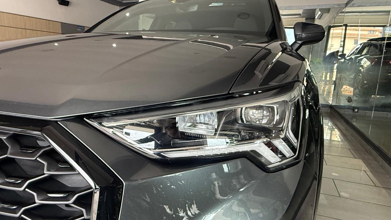 AUDI Q3 SPORTBACK TETTO S LINE S-TRONIC