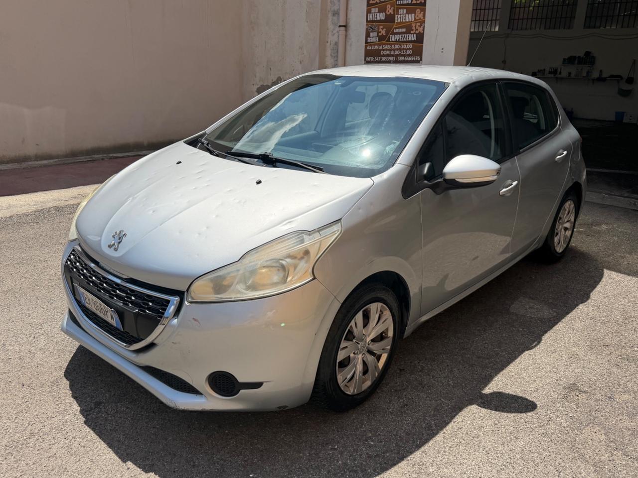 Peugeot 208 1.2 VTi 82 CV 5 porte Access