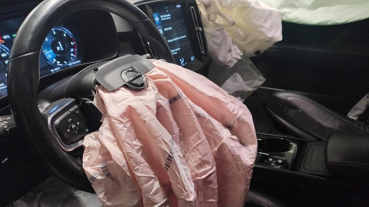 Volvo XC40 D4 AWD Geartronic R-design