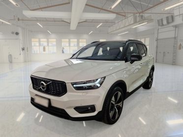 VOLVO XC40 T5 PLUG-IN HYBRID AUTO RECHARGE R-DESIGN SUV
