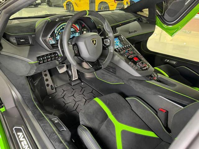 LAMBORGHINI Aventador SVJ 6.5 V12 Roadster 6.5 W12 770HP "VERDE MANTIS"