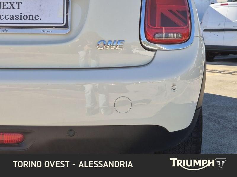 MINI Mini 5 porte Mini 5p 1.5 One Baker Street 102cv auto