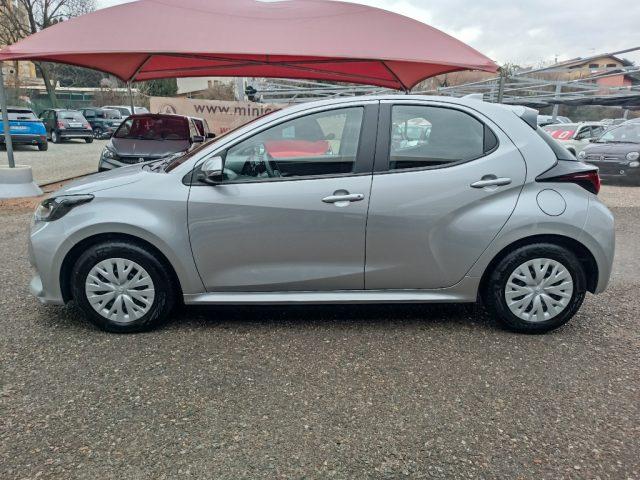 TOYOTA Yaris 1.5 Hybrid 5 porte Active