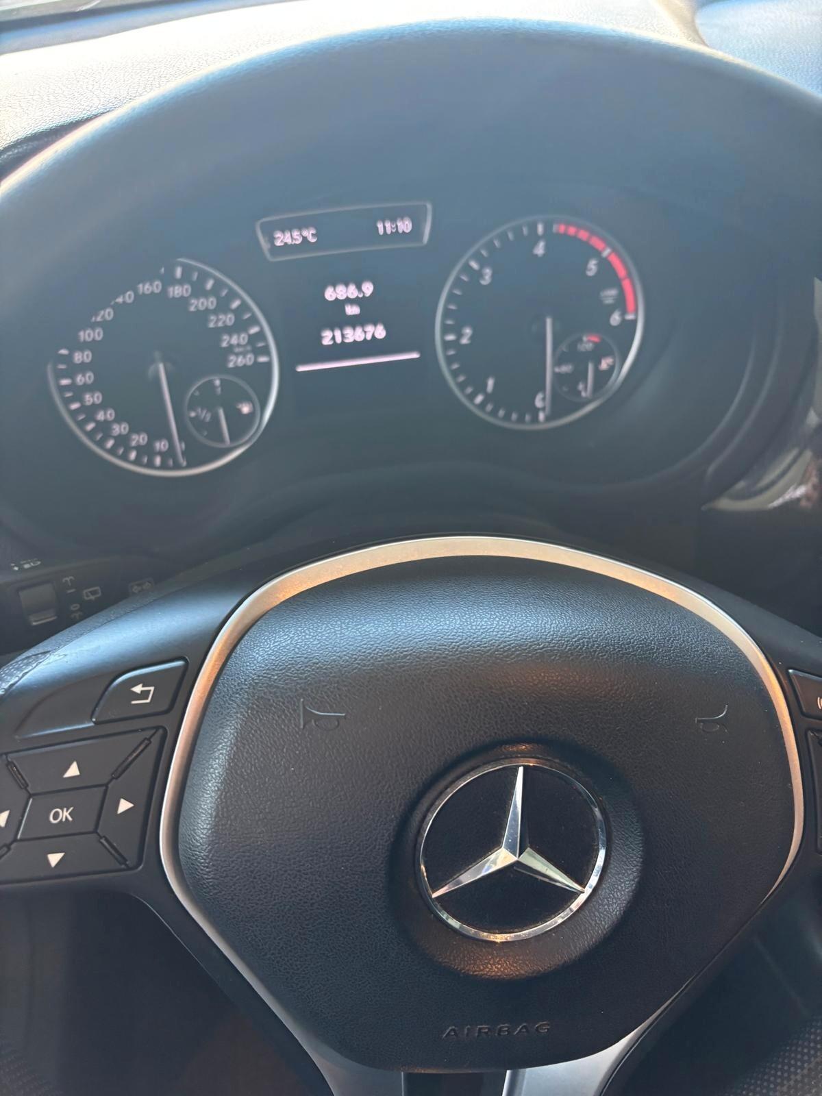 Mercedes-benz B 180 B 180 CDI BlueEFFICIENCY Premium