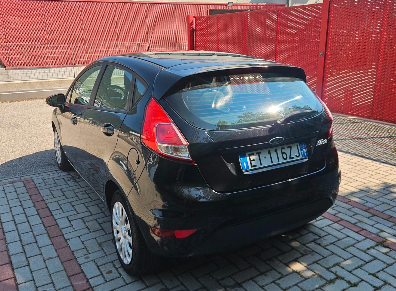 Ford Fiesta 1.4 5 porte Bz.- GPL