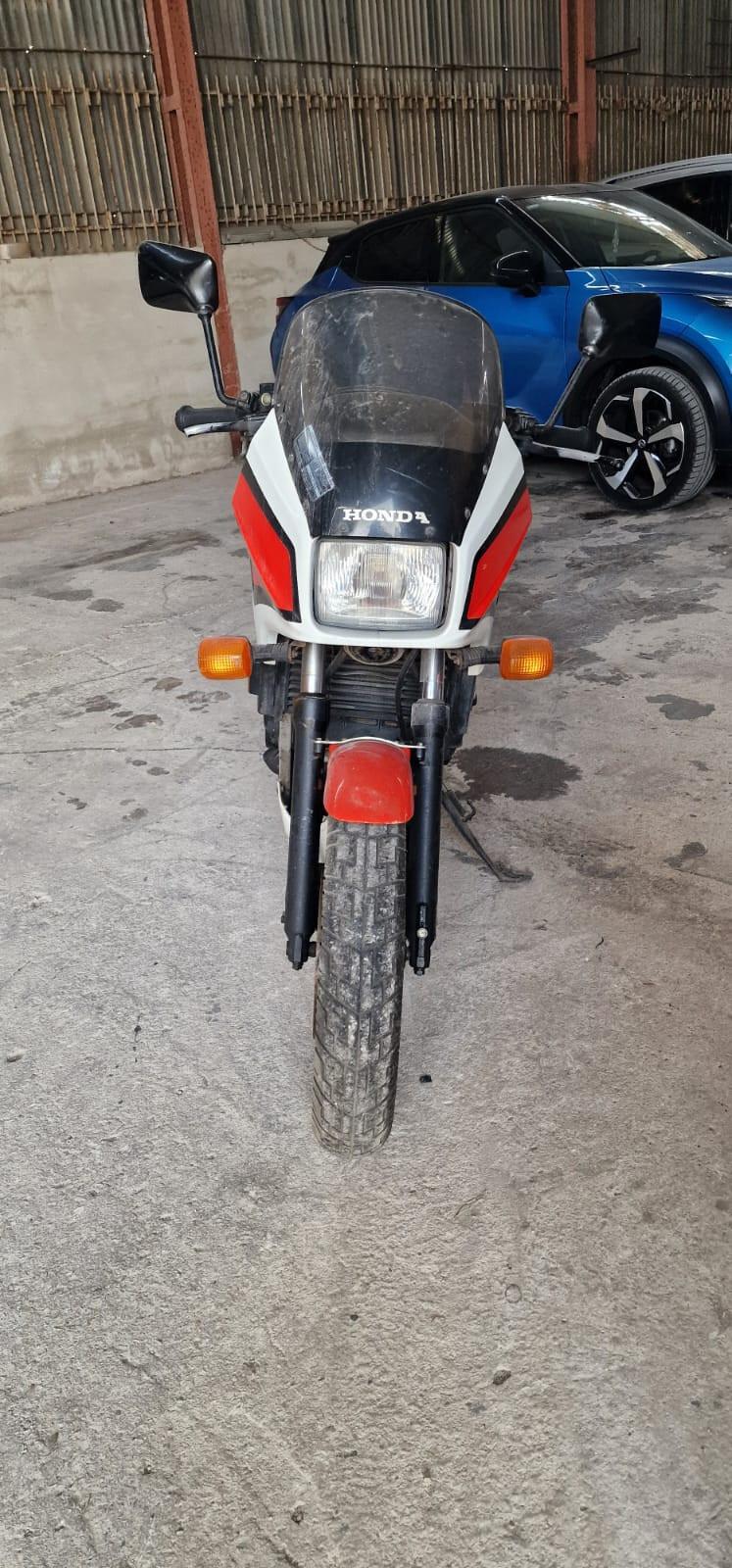 HONDA VF 500 1984 ISCITTA ASI