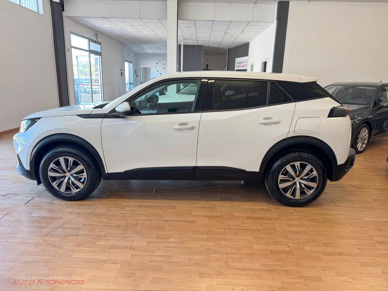 Peugeot 2008 Active 100cv 12/2020