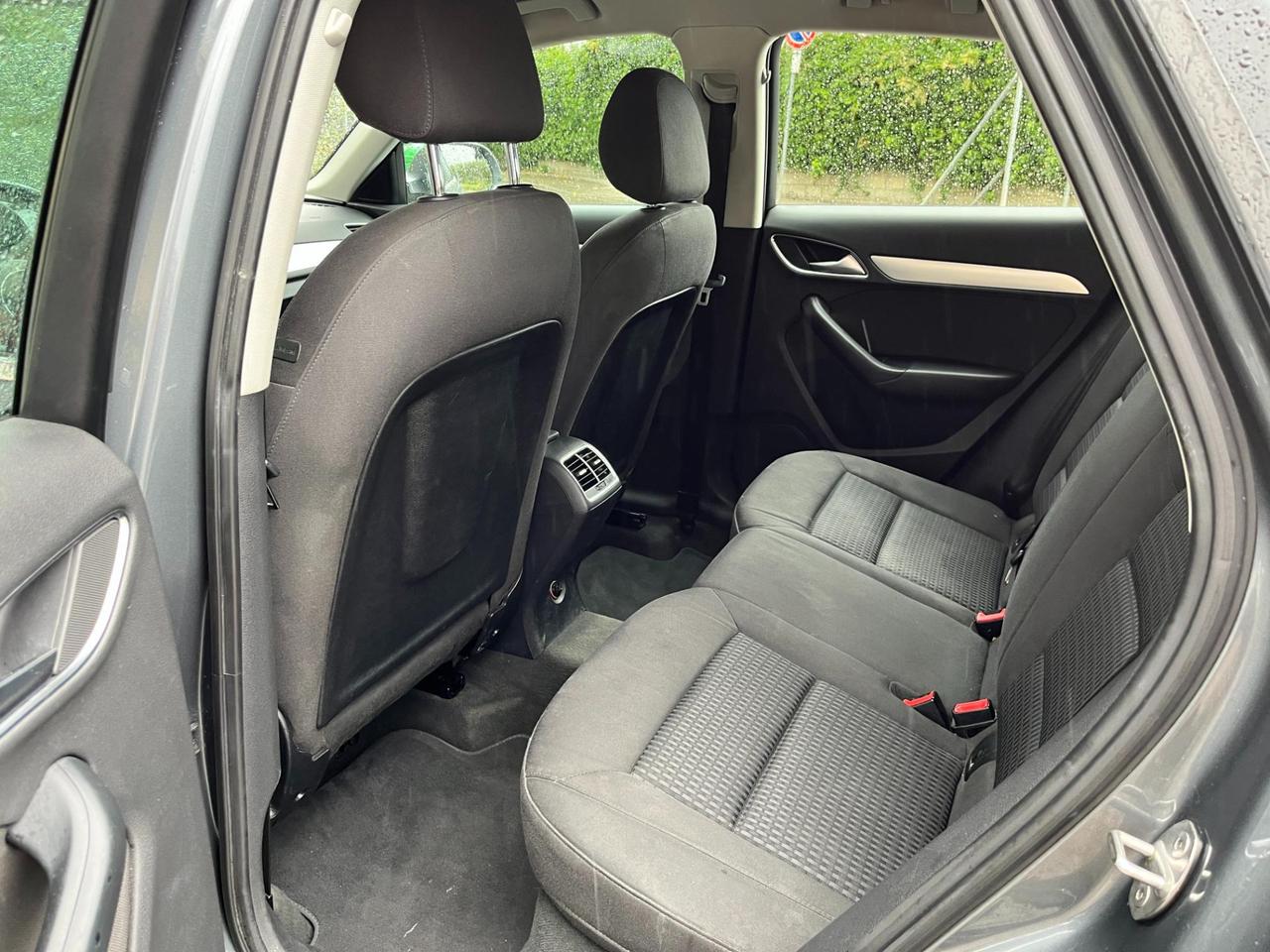 Audi Q3 2.0 TDI 140 CV quattro S tronic S Line Edition