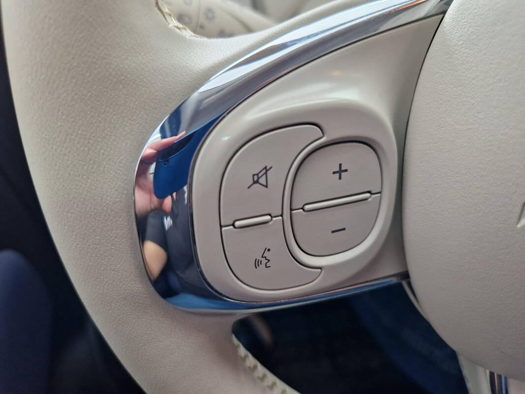 Fiat 500 1.0 hybrid Cult 70cv