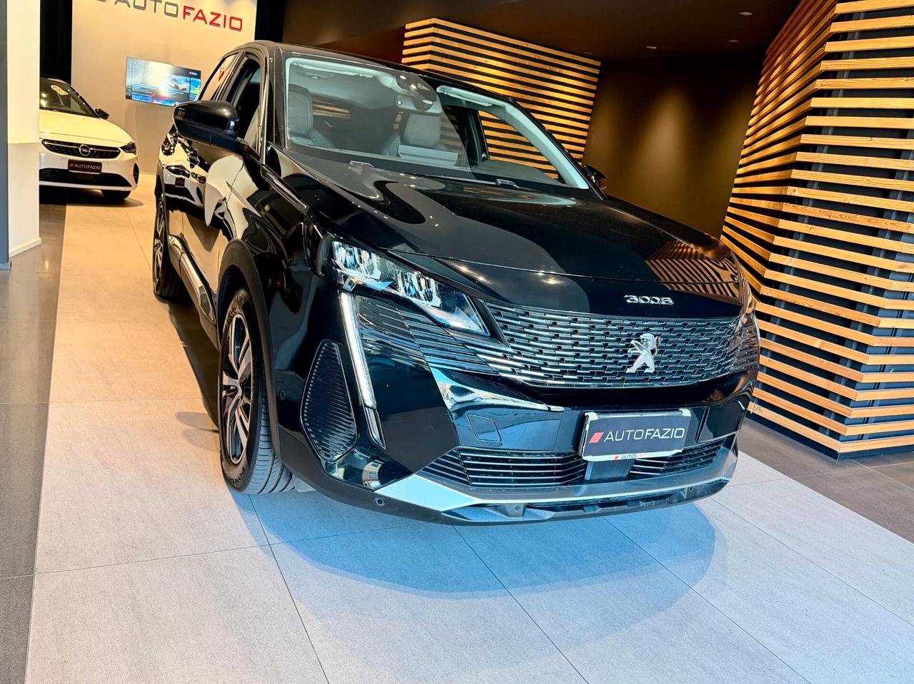 Peugeot 3008 BlueHDi 130 S&S EAT8 Allure