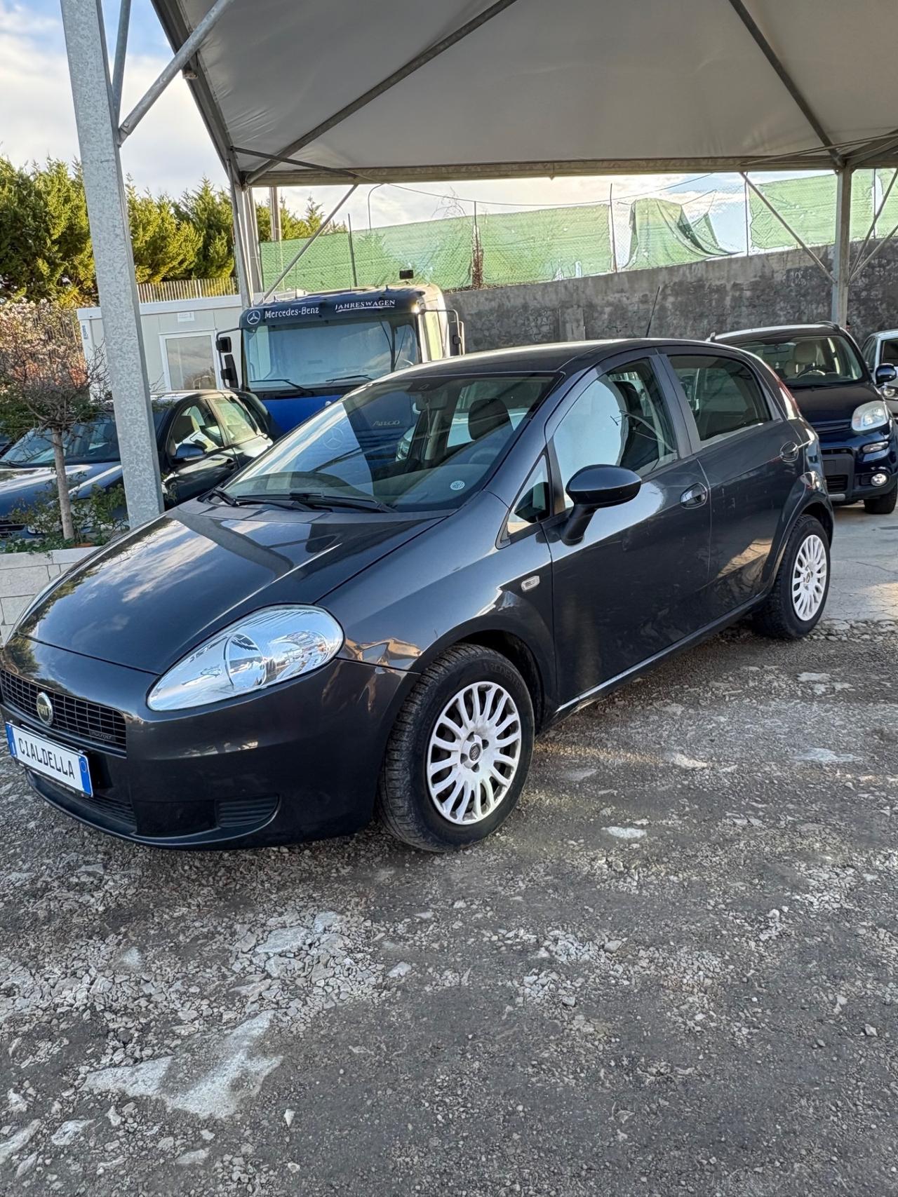 Fiat Grande Punto 1.3 MJT 75 CV 5 porte Active