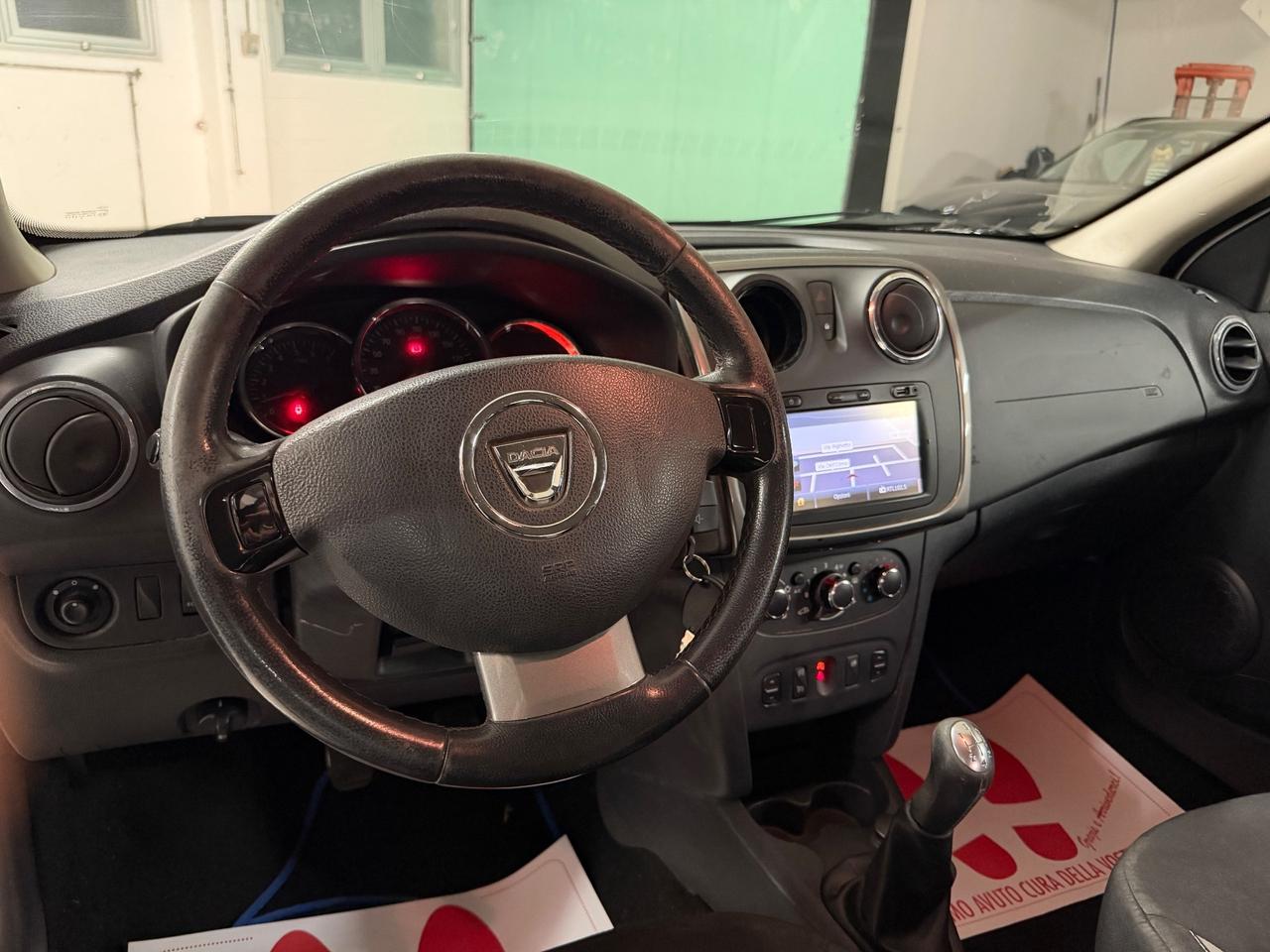 Dacia Sandero Stepway 1.6 12V 90CV Prestige