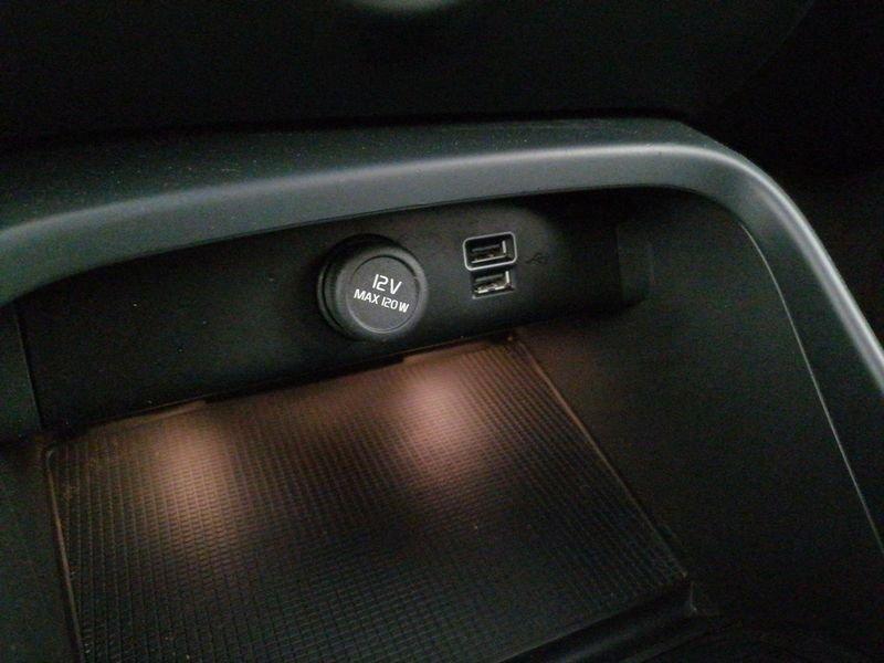 Volvo XC40 1.5 t5 phev Inscription Expression auto my21