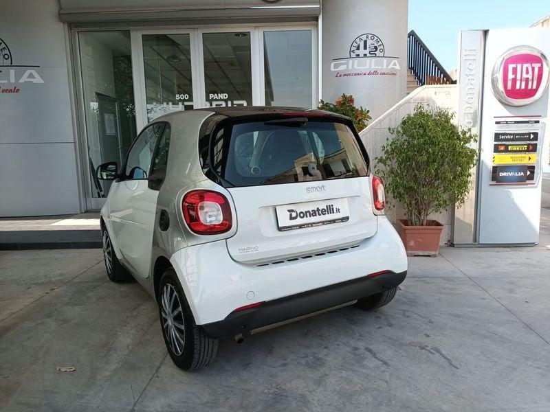 smart fortwo Passion 1.0 Twinamic 70 CV