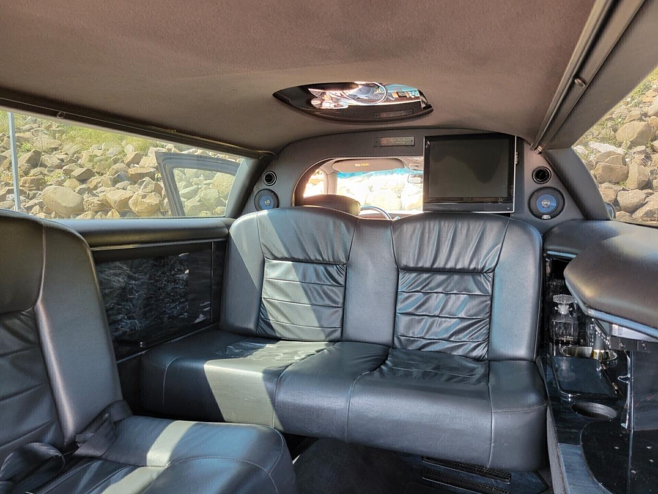 Limousine Lincoln Town car V8 4.6cc 209cv Benz/Gpl