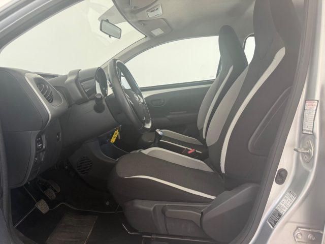 TOYOTA Aygo 1.0 VVT-i 69 CV 5 porte x-wave