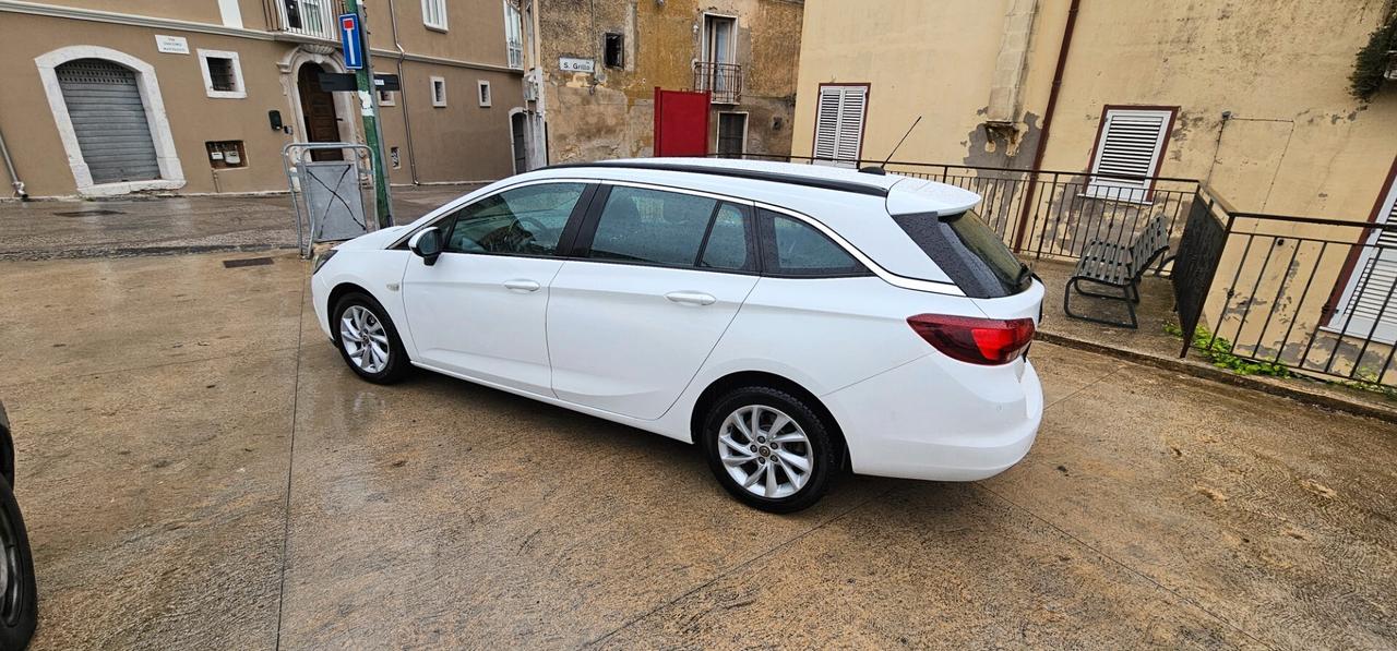 Opel Astra 1.6 CDTi 136CV Start&Stop Sports Tourer Innovation