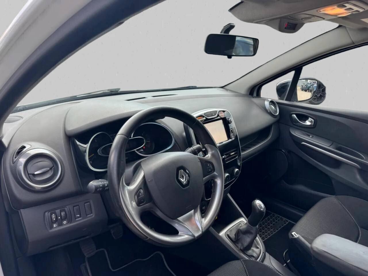 Renault Clio 1.5 dCi 8V 90CV 5 porte Costume National 03/2015