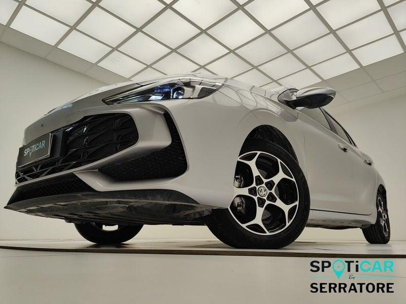 MG MG3 1.5 hybrid+ Luxury auto