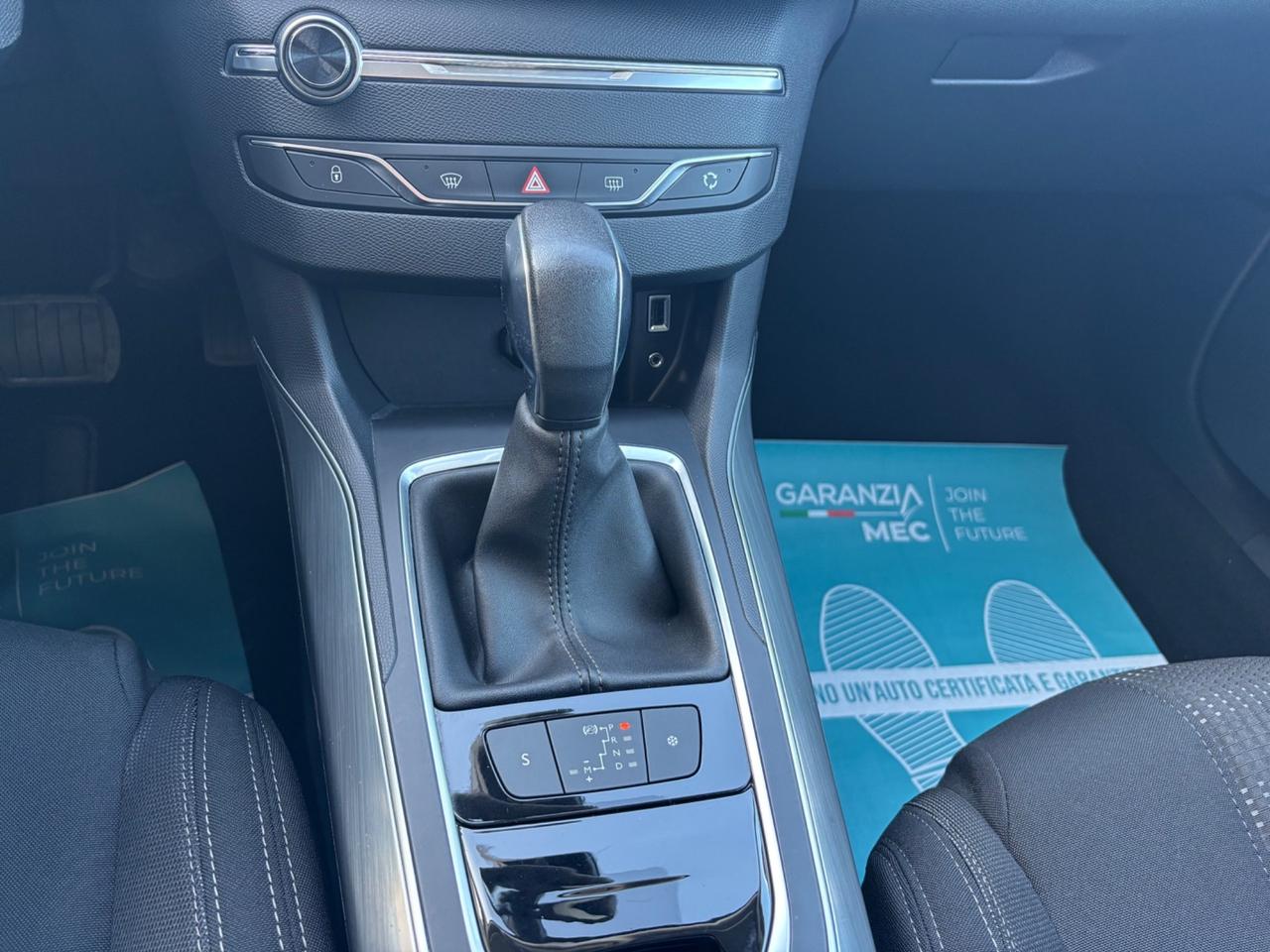 Peugeot 308 BlueHDi 120 S&S EAT6 SW Allure