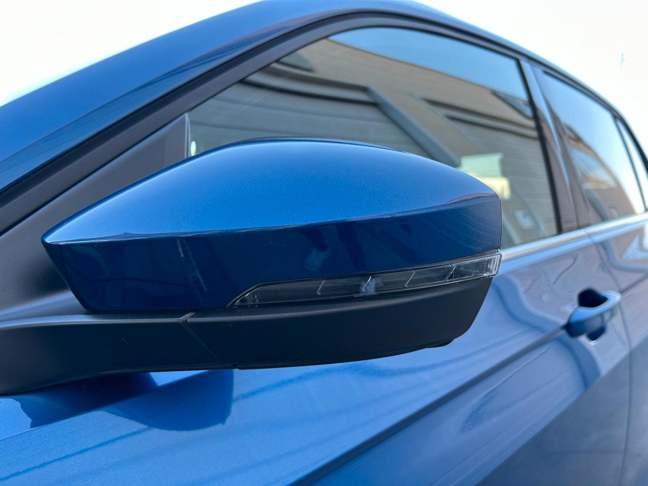 Volkswagen T-Cross 1.0 TSI 110 CV Sport RLine
