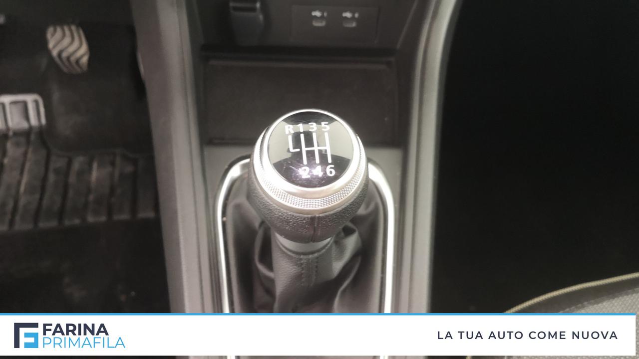 RENAULT Captur II 2024 - Captur 1.0 tce Techno 90cv