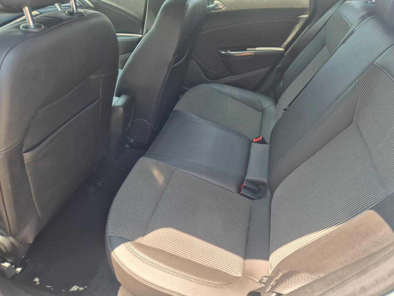Opel Astra cosmo 1.4 Turbo 140CV 5 porte 2012