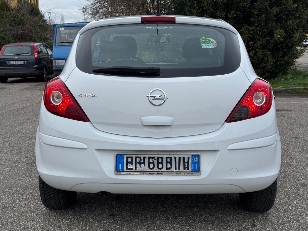 Opel Corsa 1.2 85CV 3 porte GPL-TECH b-color 2013