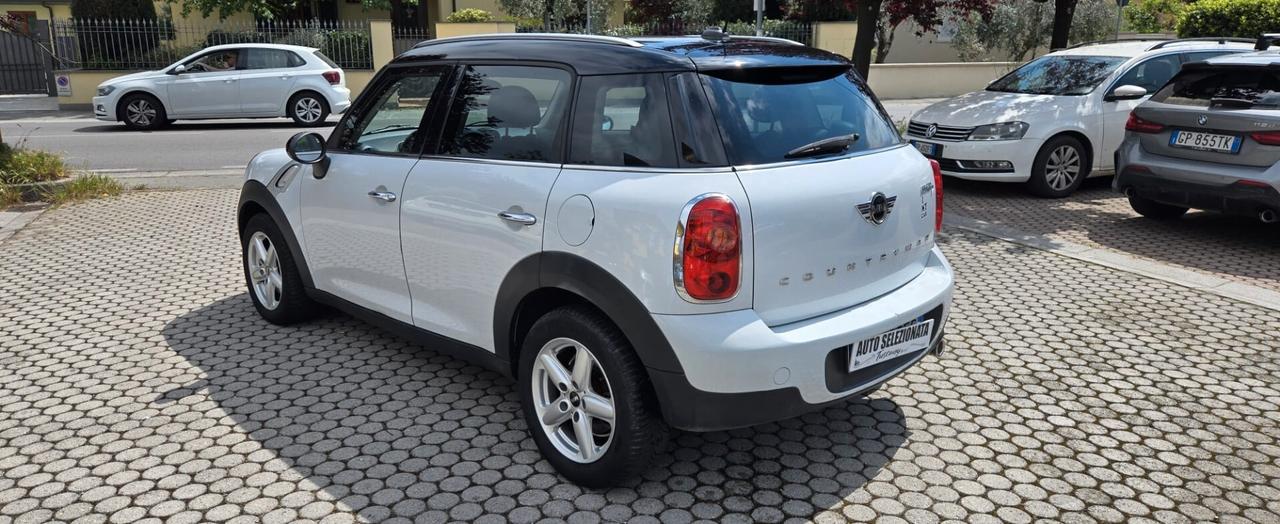Mini Cooper D Countryman 2.0 Business Automatica