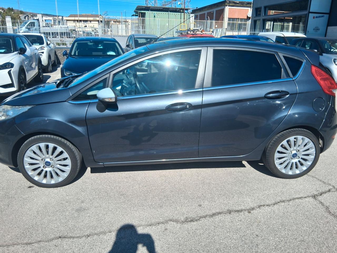 Ford Fiesta 1.4 TDCi 68CV 5 porte Titanium