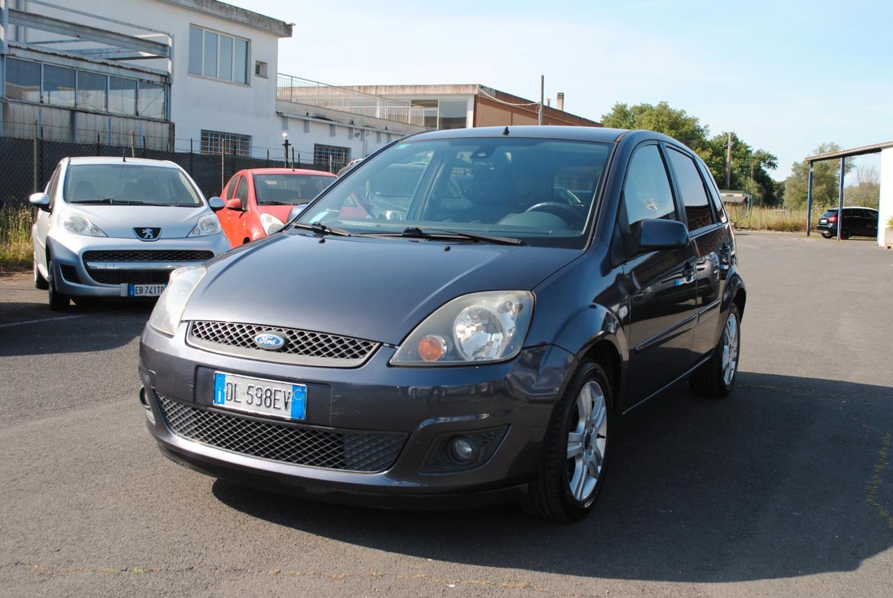 FORD FIESTA 1.4 TDCI 68 CV OK NEOPATENTATI