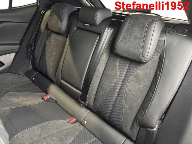 DS AUTOMOBILES DS 4 1.5 bluehdi Etoile Alcantara 130cv auto