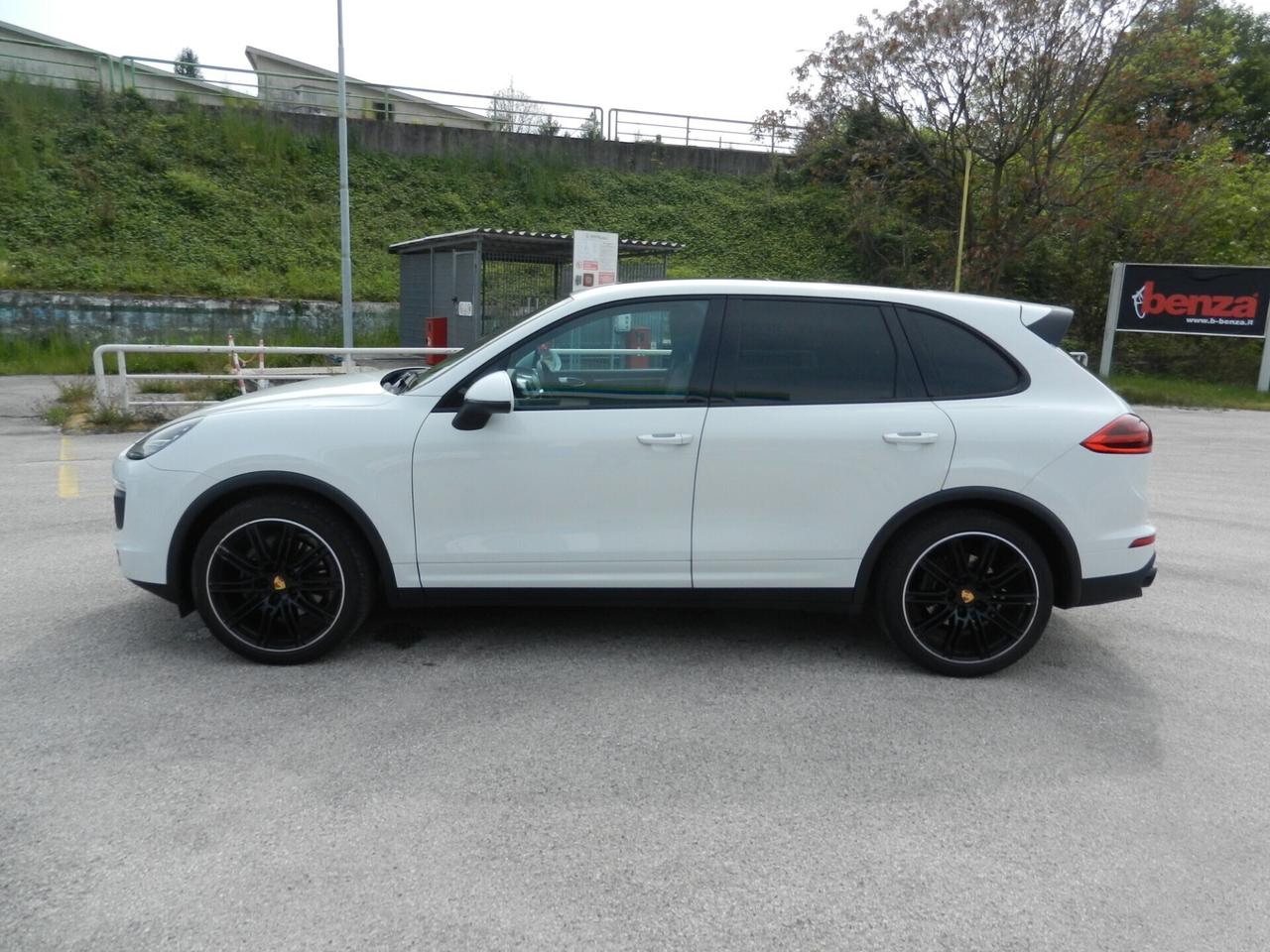 Porsche Cayenne 3.0 Diesel 250cv