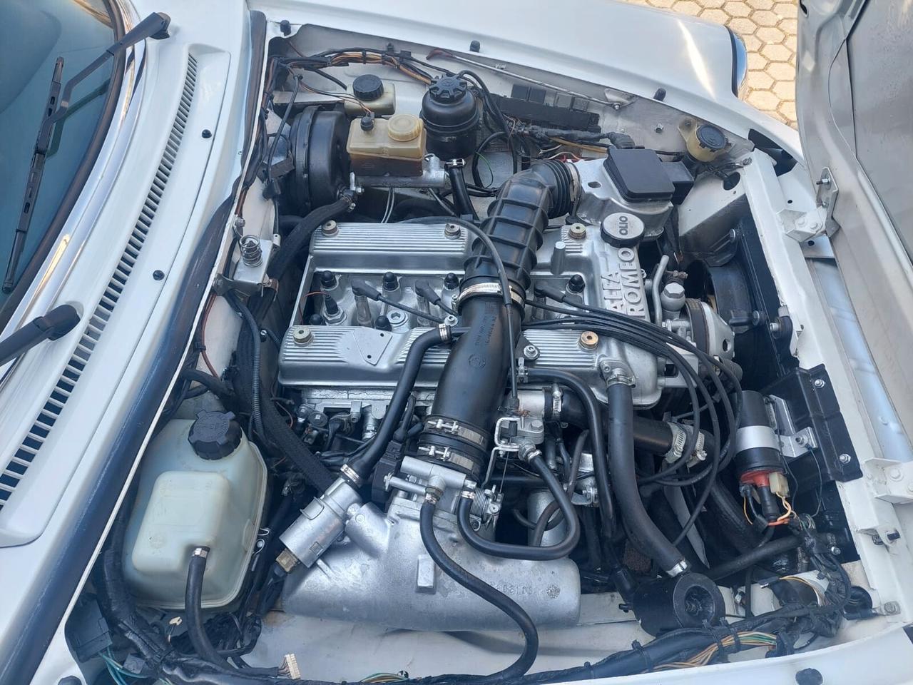 Alfa Romeo Spider quarta serie con motore 2.0