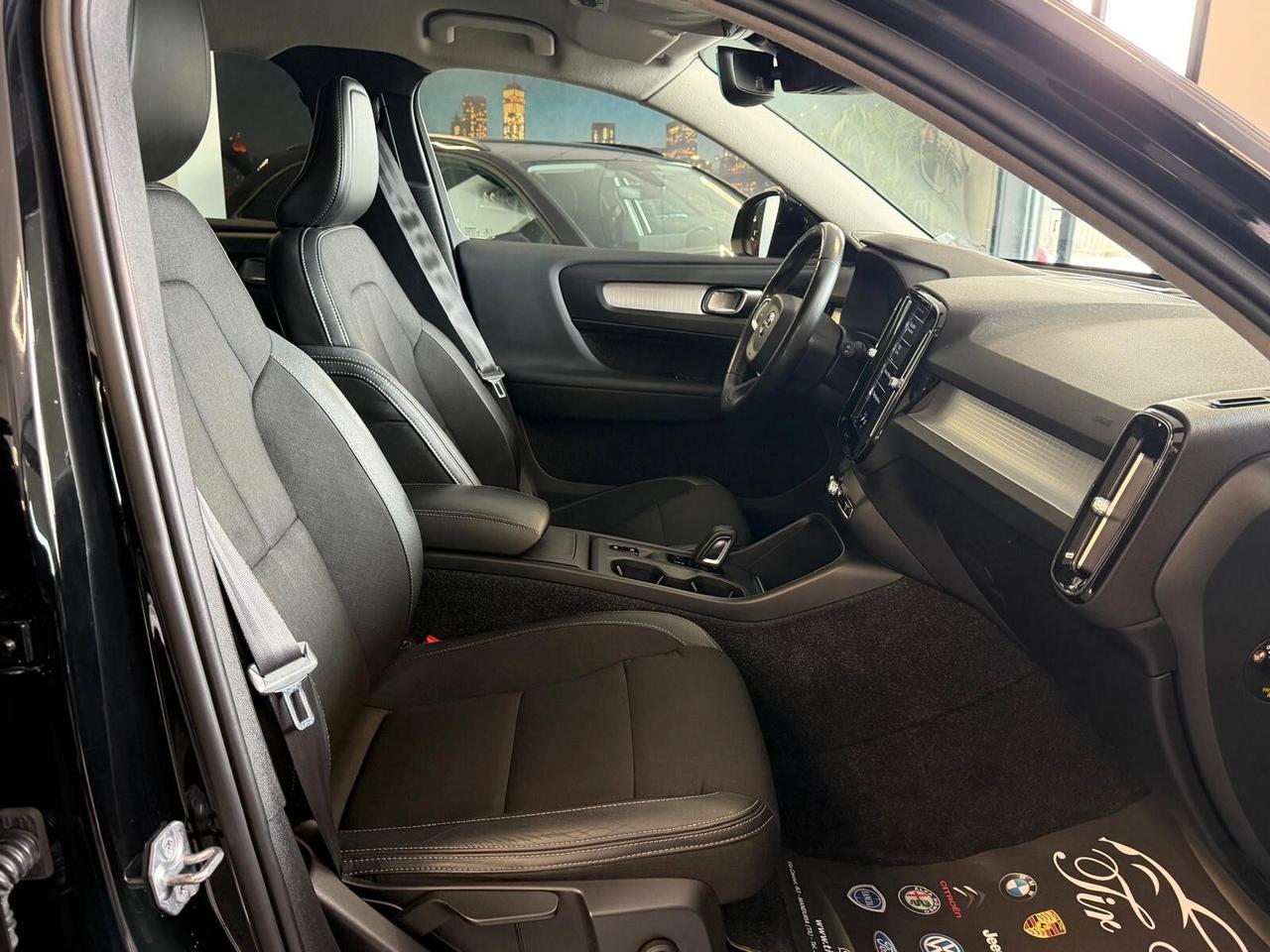 VOLVO XC40 GEARTRONIC AWD D3 2.0 150CV PELLE NAVI ANNO 2019