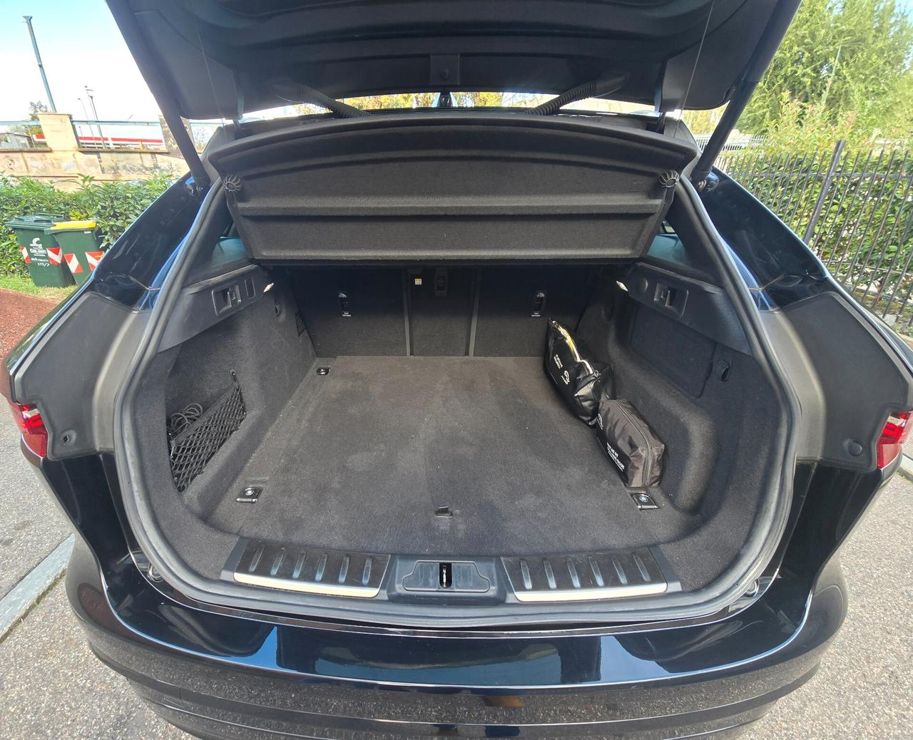 Jaguar F-Pace 2.0d 204cv AWD R-Dynamic HSE i4 Mhev