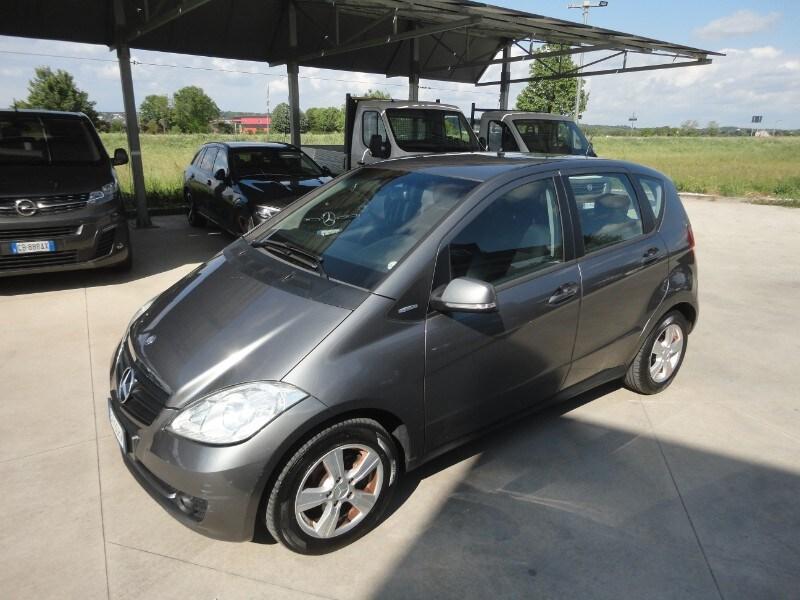 MERCEDES Classe A (W/C169) A 160 BlueEFFICIEN...