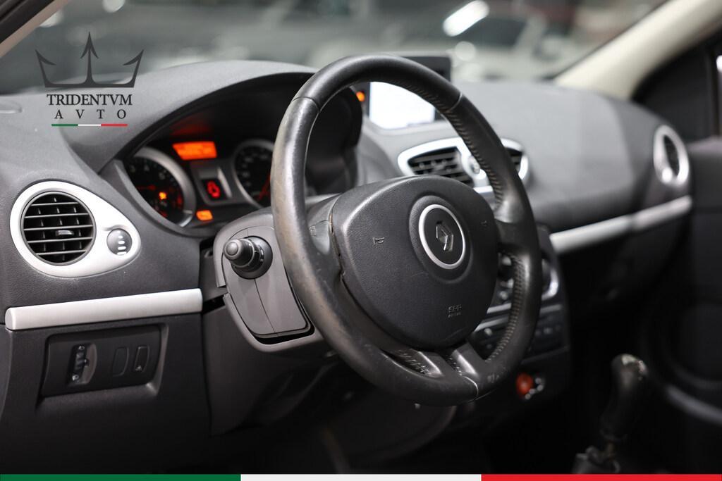 Renault Clio 1.2 16v Dynamique 5p