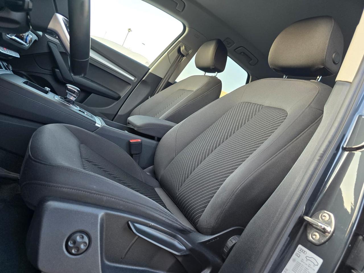 Audi Q5 35 TDI S tronic Business