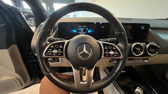 MERCEDES-BENZ B 200 d Automatic 4Matic Sport