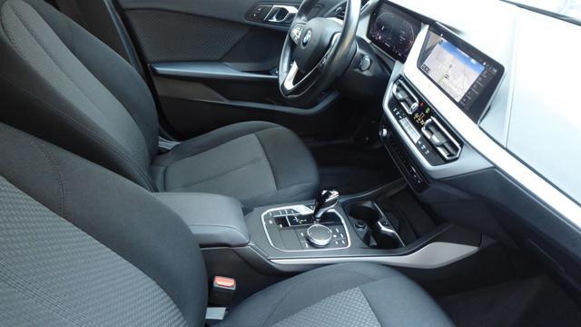 BMW 118 d 5p. Business Advantage