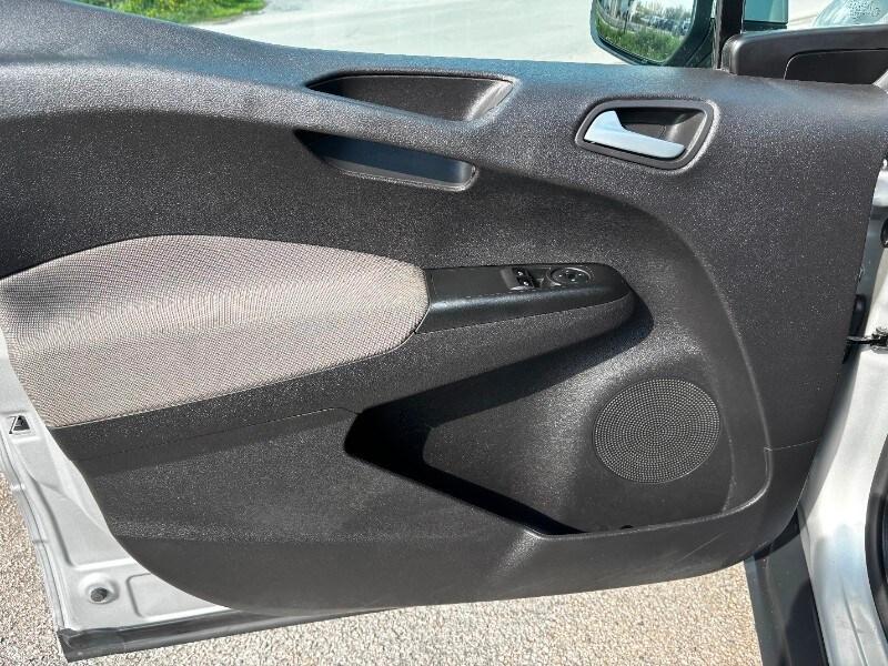 FORD Tourneo Courier 1ªs Tourneo Courier 1.5 T...